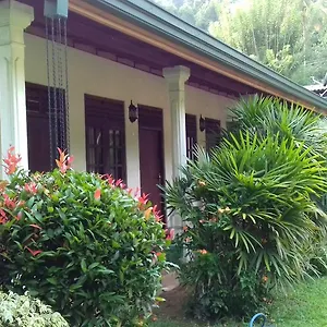 Guest house Leaf Holiday Resort, Kandy