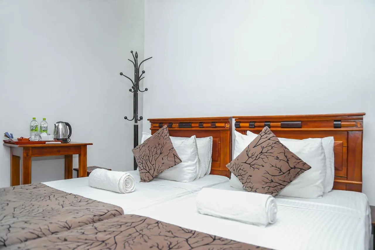 Kandy Tower Inn