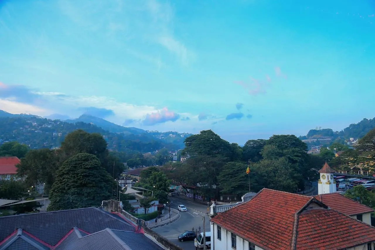 Kandy Tower Inn Sri Lanka